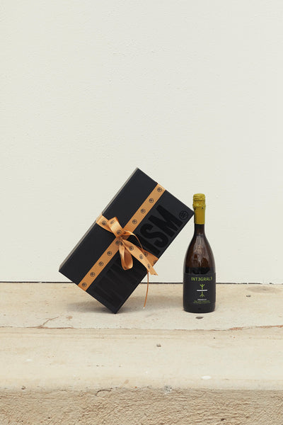 $50 Under the Mistletoe Gift Sparkling