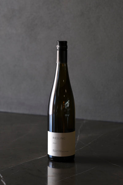 Vignerons Schmölzer and Brown Beechworth Riesling 2022